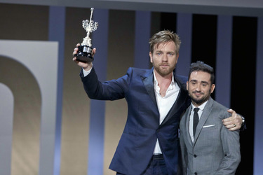 Ewan McGregor, Juan Antonio Bayona