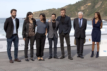 Juan Antonio Bayona, Ewan McGregor mit Filmcrew