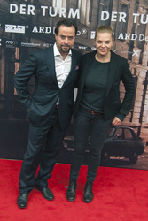 Jan Josef Liefers, Anna Loos