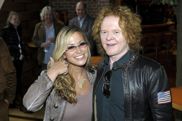 Anastacia, Mick Hucknall