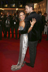 Nazan Eckes, Julian Khol