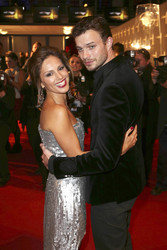 Nazan Eckes, Julian Khol