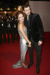 Nazan Eckes, Julian Khol