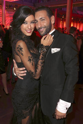 Rebecca Mir, Massimo Sinato