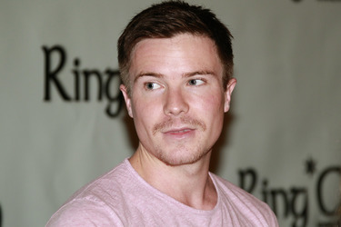 Joe Dempsie
