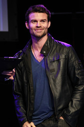 Daniel Gillies