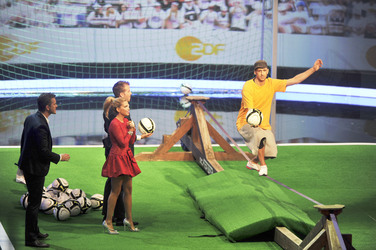 Markus Lanz, Sylvie van der Vaart, Rafael van der Vaart, Wettkandidat Cijan Calis