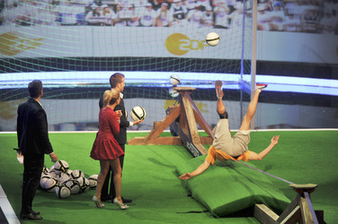 Markus Lanz, Sylvie van der Vaart, Rafael van der Vaart, Wettkandidat Cijan Calis