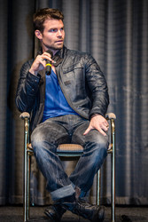 Daniel Gillies