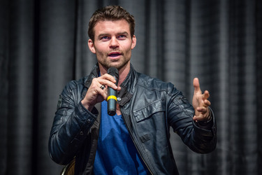 Daniel Gillies