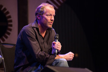 Iain Glen