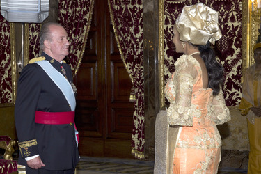 Juan Carlos I. von Spanien, Bianca Olivia Odumegwu-Ojukwu