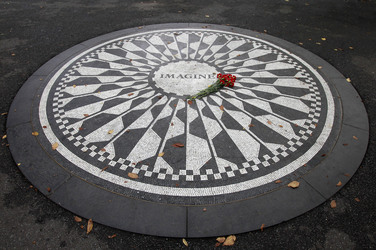 Imagine Mosaik im Strawberry Field