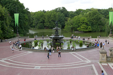 Bethesda Brunnen mit Angel of the Waters Statue