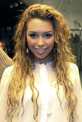 Ronja Hilbig (Queensberry)