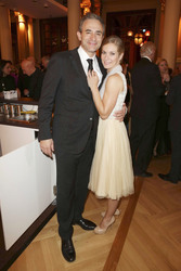 Giulio Ricciarelli, Lisa Martinek