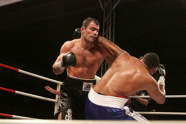 Rakhim 'The Machine' Chakhkiev, Epifanio 'Diamante' Mendoza