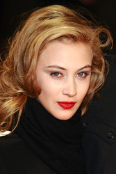 Sarah Gadon
