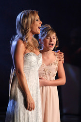 Michelle mit Tochter Celine