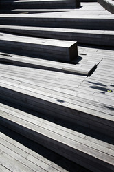 Sitzbänke auf dem High Line Park