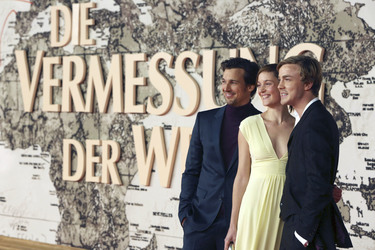 Florian David Fitz, Vicky Krieps, Albrecht Abraham Schuch