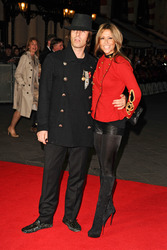 Liam Gallagher (Oasis, Beady Eye), Nicole Appleton (All Saints)