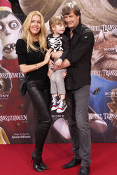 Alexandra Klim mit Sohn Kami und Ehemann Michael