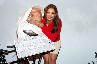 Radost Bokel mit E.T.