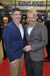 Paul Reeves, Ross Antony