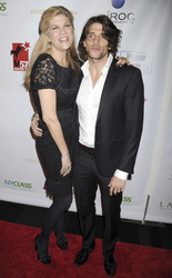 Kristen Johnston mit Begleitung