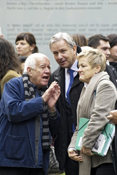 Dani Karavan, Klaus Wowereit, Renate Künast