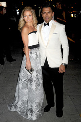 Kelly Ripa, Mark Consuelos