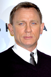 Daniel Craig