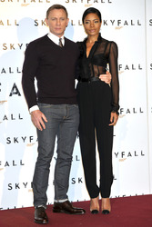Daniel Craig, Naomie Harris