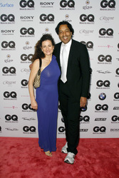 Cherno Jobatey mit Begleitung