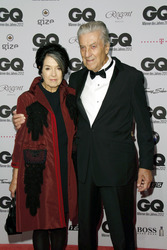 Nino Cerruti mit Begleitung