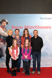 Katja Riemann, Helen Ottmann, Jan Josef Liefers, Isabelle Ottmann, Jessica Schwarz, Tayfun Bademsoy