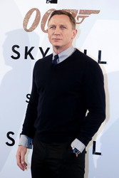 Daniel Craig