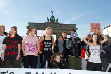 Refugee Camp am Brandenburger Tor