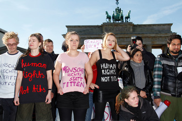Refugee Camp am Brandenburger Tor