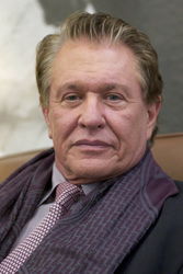 Tom Berenger