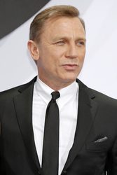 Daniel Craig