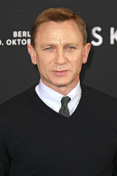 Daniel Craig