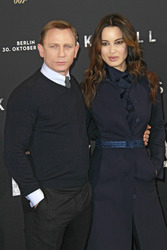 Daniel Craig, Bérénice Marlohe