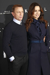Daniel Craig, Bérénice Marlohe