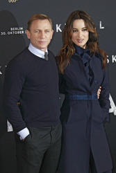 Daniel Craig, Bérénice Marlohe