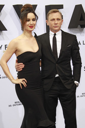Daniel Craig, Bérénice Marlohe