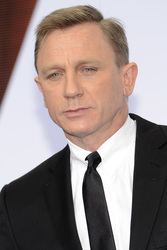 Daniel Craig