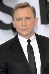 Daniel Craig