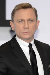 Daniel Craig